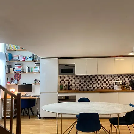 Spacious Duplex 70m2 Fully Equiped In Oberkampf Paris